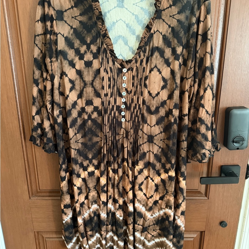 Elegant Women's Brown and Black Tunic